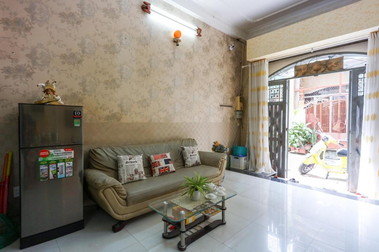 Smile Homestay Viet Nam Хошимин Экстерьер фото