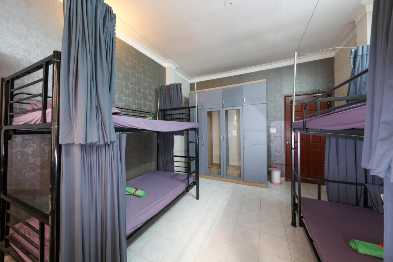 Smile Homestay Viet Nam Хошимин Экстерьер фото