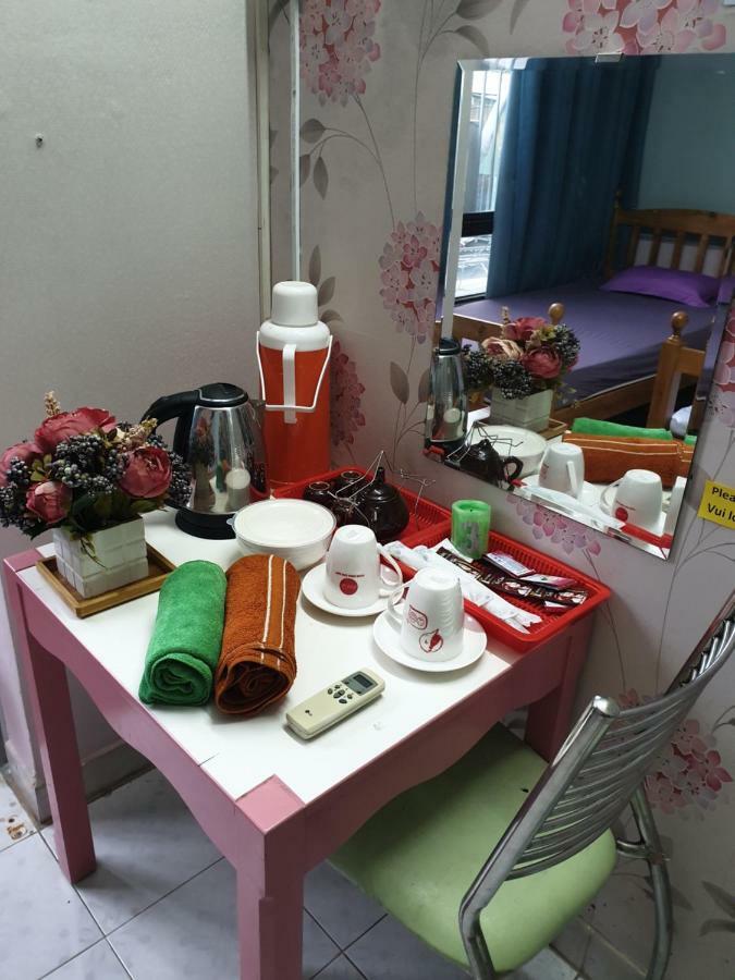 Smile Homestay Viet Nam Хошимин Экстерьер фото