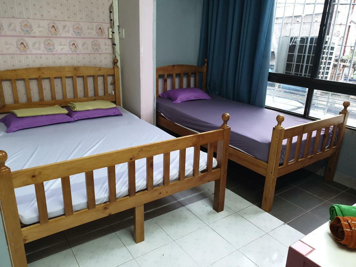 Smile Homestay Viet Nam Хошимин Экстерьер фото
